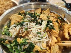 -柳州肥姨妈大骨螺蛳粉(沙河店)