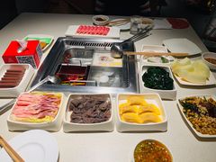 -海底捞火锅鲜切牛肉主题店(长寿路店)