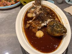 -有红鸡毛店·川菜(建设路店)