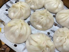 -馋三尺蟹粉小笼(人民广场店)