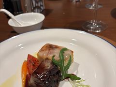 -上海虹桥祥源希尔顿酒店