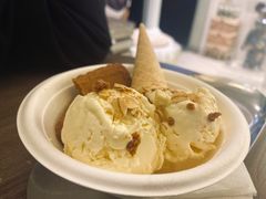 焦糖饼干冰淇淋-cab意式gelato冰淇淋