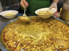 -亚王咖喱鸡米粉面