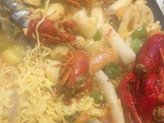 -里岛烤鱼(东港凯虹广场店)