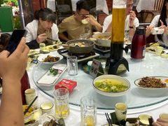 -刘姐啤酒鱼民族演艺餐厅(西街总店)
