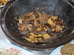 -屯老二农家铁锅炖·行业领军者(梅江店)