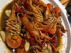 -辣盆盆麻辣小龙虾(哈尔滨总店)