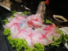 -大匠工房古船木艺术餐厅·猪肚鸡专门店(长白仙岛店)