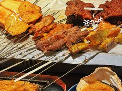 -三个大叔烤羊肉串·炭炉砂锅菜(西三旗店)