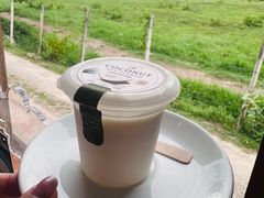 -Chom Cafe and Restaurant