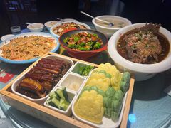 -鑫裕园三个拿手菜(白堤路店)