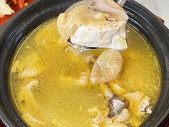-品鲜村农家菜·阳澄湖大闸蟹(总店)