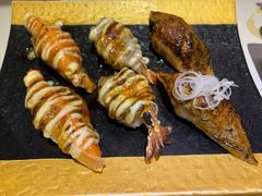 火炙三文鱼双味寿司-羽寿司(东方宝泰店)