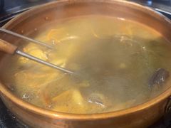 -阿山卓·野生菌火锅·纳西火塘烤肉