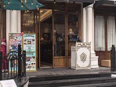 -秘密旅行Bonjour(黑金冠 江南西店)