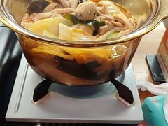 -满格嗦新疆椒麻鸡火锅.炒米粉(川大江安校区店)