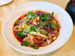 石河子凉皮-巴扎美食·新疆菜·西域歌舞表演餐厅(新疆大厦店)