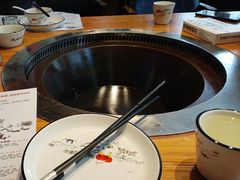 -山河屯铁锅炖·非遗东北菜(南山店)