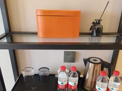 -维也纳酒店(苏州东方之门金鸡湖店)