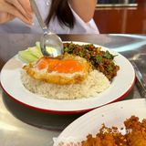 杭州这家打抛饭确实是非常还原了🇹🇭