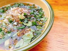 -拈签一笑黄牛肉辣卤串串