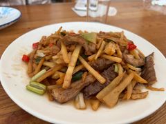 -牛八宝桂林米粉(八里庄店)