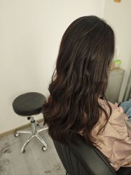 -LILI·HAIR SALON理理造型