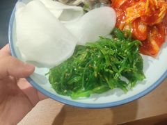 -明洞阿姨·韩式酱蟹烤肉·创意料理(三元桥店)