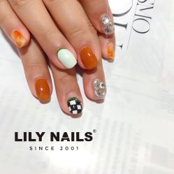 -LILY NAILS美甲美睫