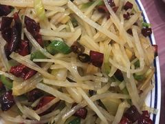 酸辣土豆丝-乐乐餐厅(湘子庙街店)
