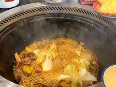 -关东情铁锅炖(迎春大街店)