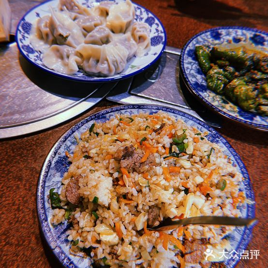 百姓家常藏味菜馆