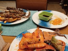 -亚龙湾希尔顿自助餐厅·海鲜·烧烤·沙滩BBQ·现场乐队