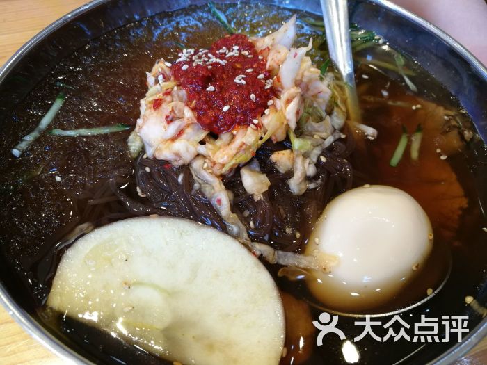 金达莱冷面图片 - 第1张