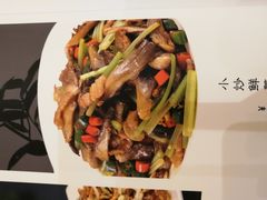 -老六饭店(翠通路店)