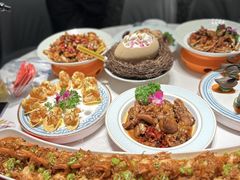 -嗨辣小聚·盘锦河蟹·海鲜烧烤龙虾(盘锦十年好店)