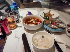 -浅深(世茂滨江精品店)