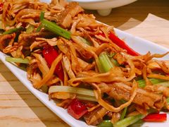 牛肚炒野笋-荷花亭·湖北融合菜(十堰武商MALL店)