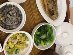-雪梅月子中心(华侨城店)