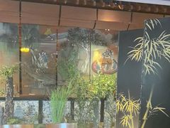 -八府香鸭·啫啫煲(华山路店)