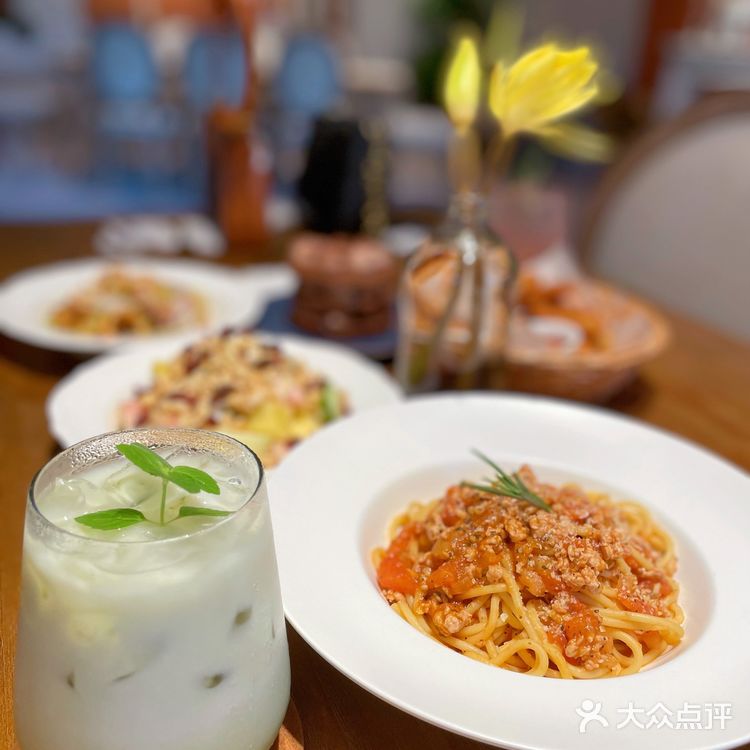 长沙河西梅溪湖浪漫下午茶餐厅🍴