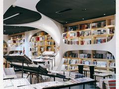 -钟书阁(珍园店)