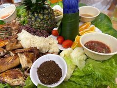 -沐毫傣泐云南菜孔雀宴•手抓饭傣味烧烤(曼听公园店)