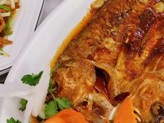 -丹水桥地锅鱼·翘嘴鲌·地方特色全鱼宴(丹江口大坝店)