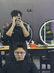 -藤野造型烫染·漂发