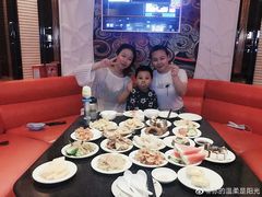 -萧邦音乐会所KTV·蒸汽活海鲜自助(福田店)