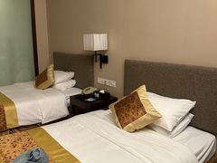 -绍兴鉴湖君澜大酒店