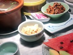 -小菜园新徽菜(宜兴八佰伴店)