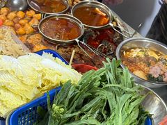 -胖子水煮(铁路三村无任何分店)