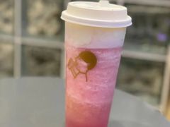 纯桃桃-喜茶(北京华贸购物中心店)